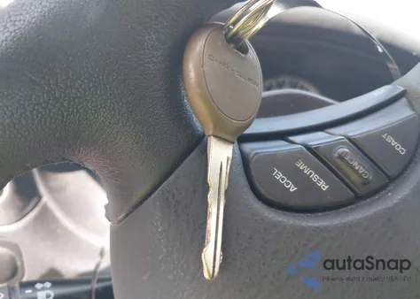 2003 Chrysler Concorde Lxi z USA, uszkodzony, nr VIN 2C3HD36M63H576327